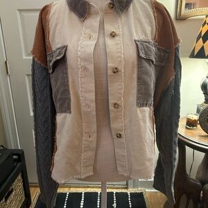 BKE corduroy crop jacket /shacket  purchased from Buckle sweater sleeves size XL